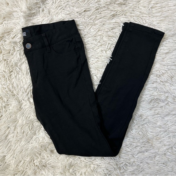 ◾️Paige Black Skinny Pointe Ankle Length Jeggings Pants - Picture 5 of 8